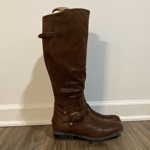 Brown Boots with Buckle Accents